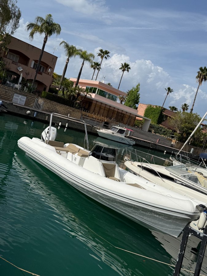 Imbarcazioni Gem Boat per il noleggio — foto 16