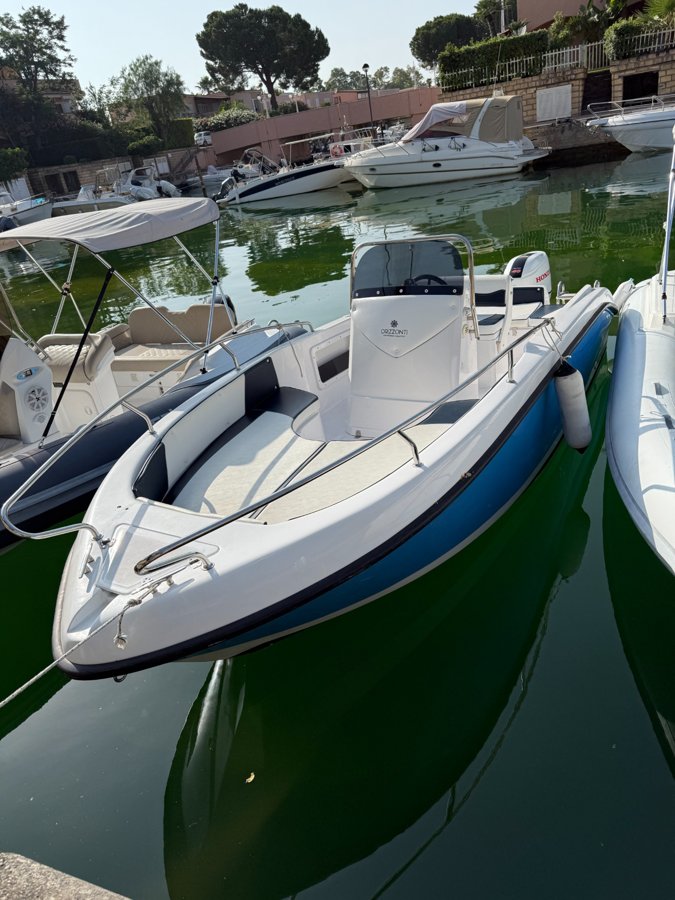 Imbarcazioni Gem Boat per il noleggio — foto 17